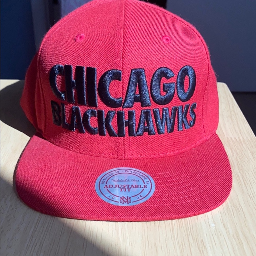 Vintage Mitchell &Ness Chicago Blackhawks SnapBack